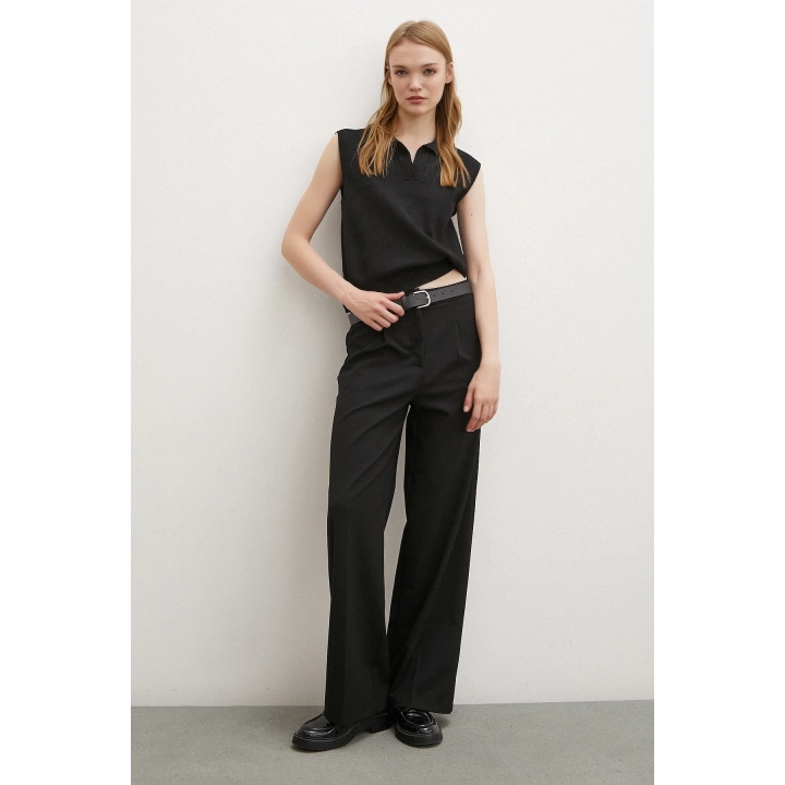 Firuze Polo Yaka Süveter Siyah