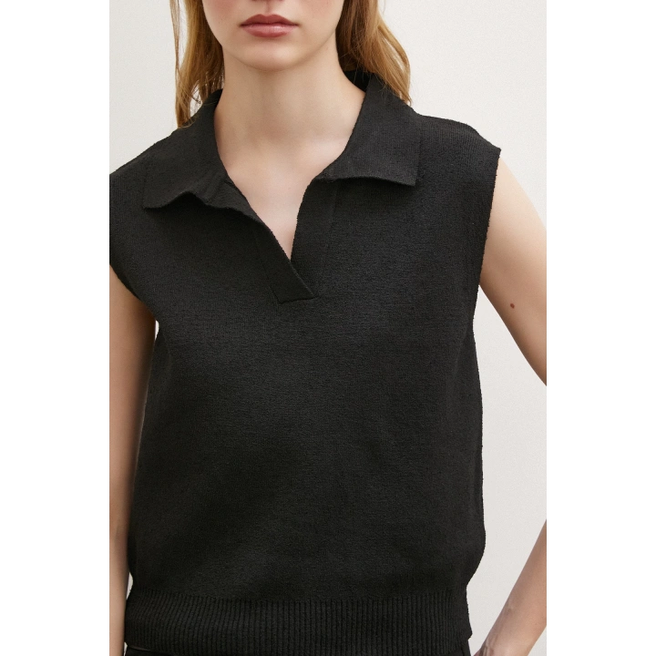 Firuze Polo Yaka Süveter Siyah