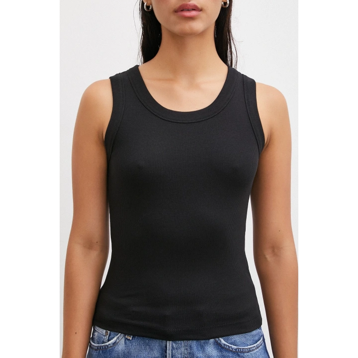 Geniş Biyeli Atlet Siyah