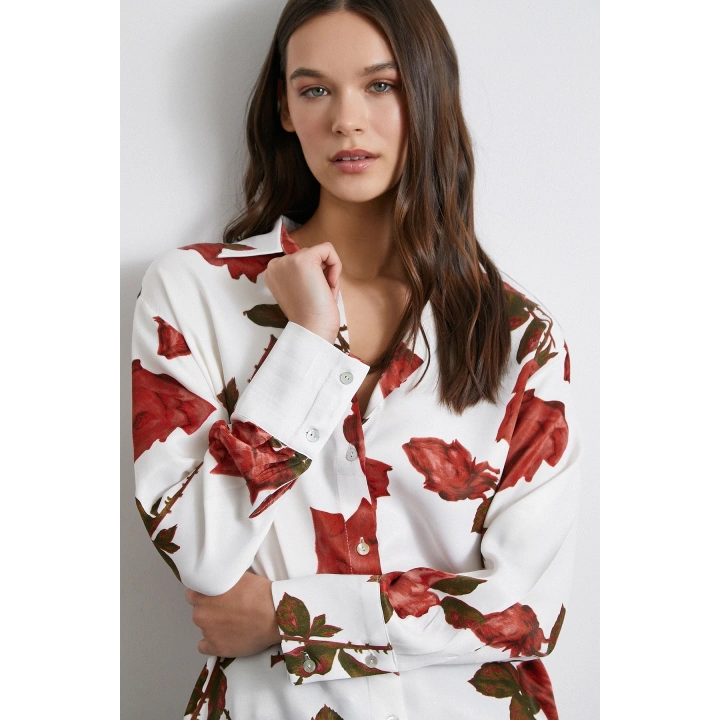 Gül Baskılı Saten Gömlek Beyaz
