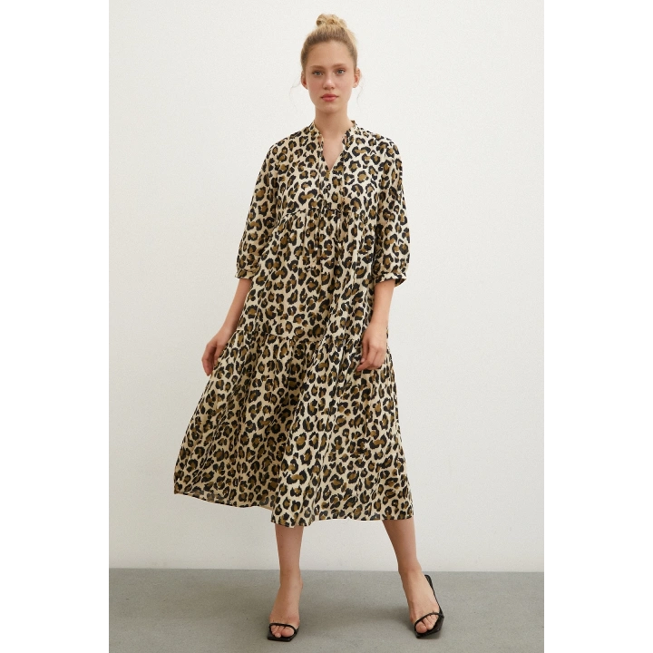 Hakim Yaka Desenli Maxi Elbise Siyah