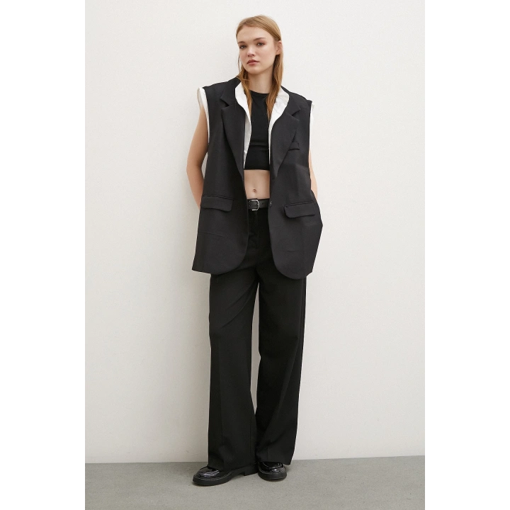 Hakim Yaka Gömlekli Yelek Siyah