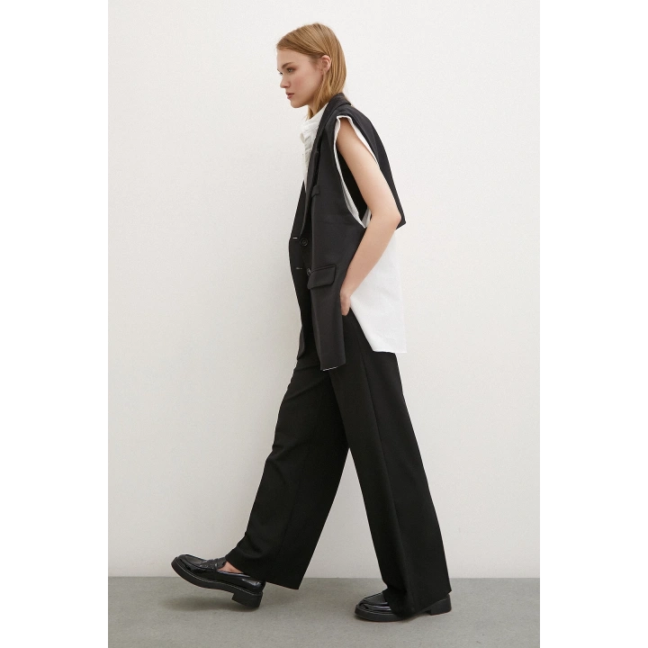 Hakim Yaka Gömlekli Yelek Siyah