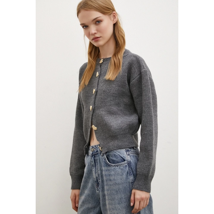 Kalp Düğmeli Hırka Gri