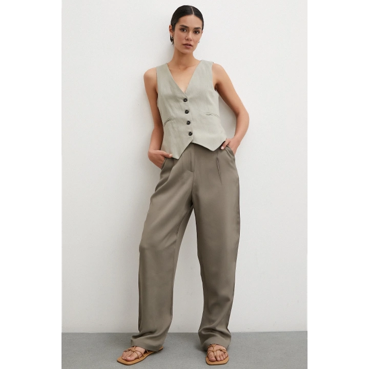 Kemer Detaylı Klasik Pantolon Haki