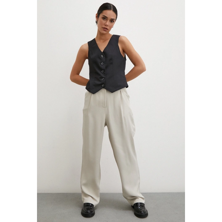 Kemer Detaylı Klasik Pantolon Taş