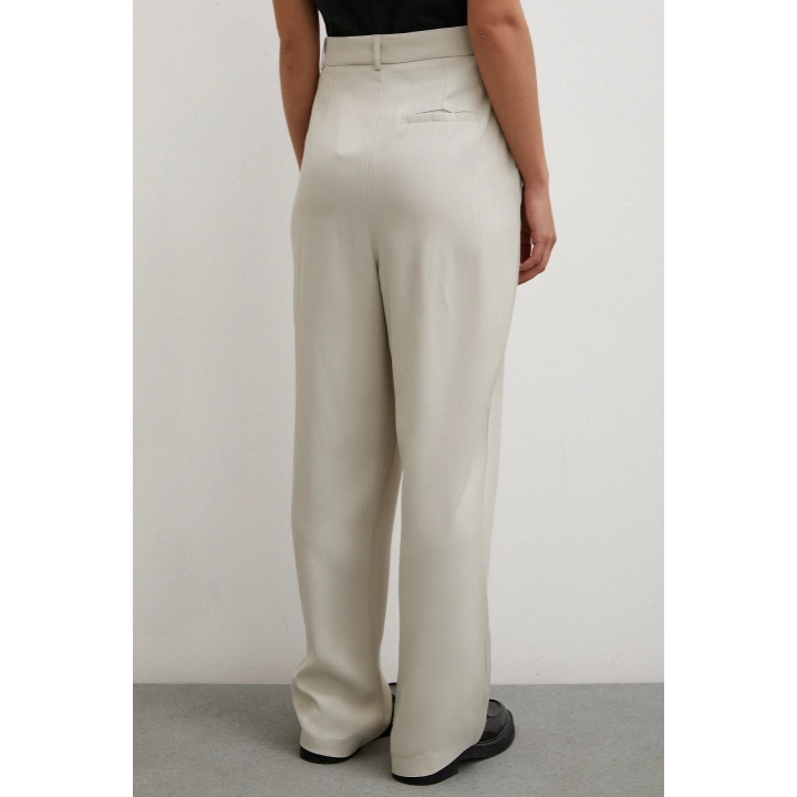 Kemer Detaylı Klasik Pantolon Taş
