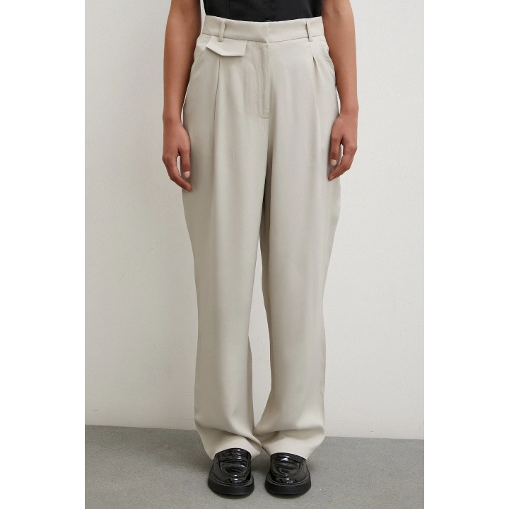 Kemer Detaylı Klasik Pantolon Taş