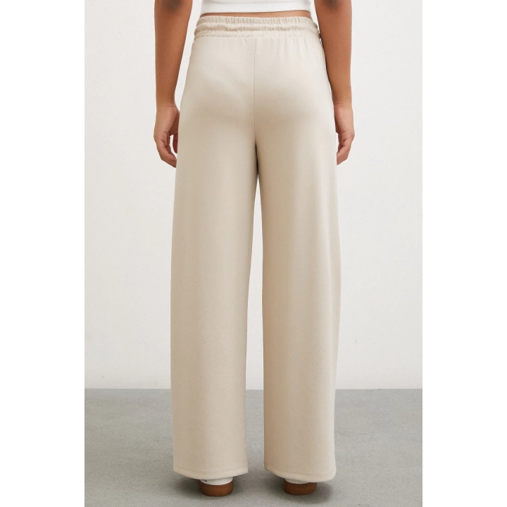 Kemeri Lastikli Pantolon Krem