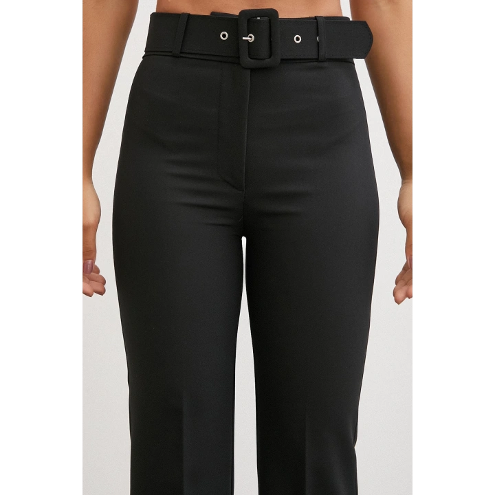 Kemerli İspanyol Paça Pantolon Siyah