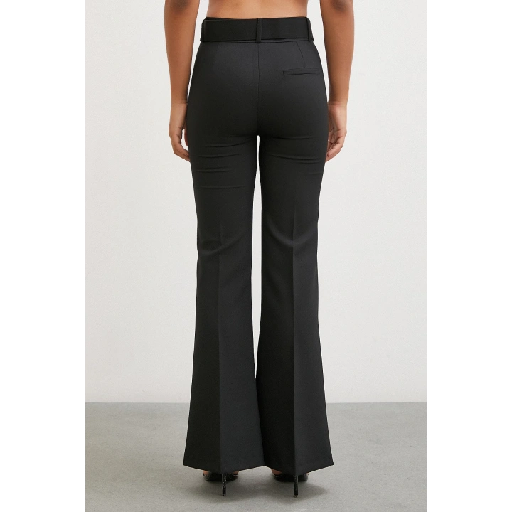 Kemerli İspanyol Paça Pantolon Siyah