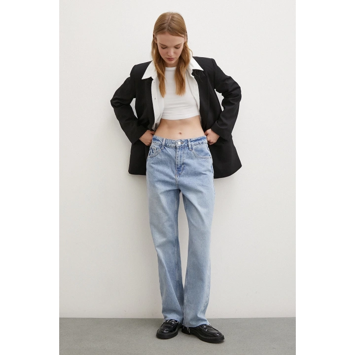 Kesik Paça Yüksek Bel Jean Buz Mavisi