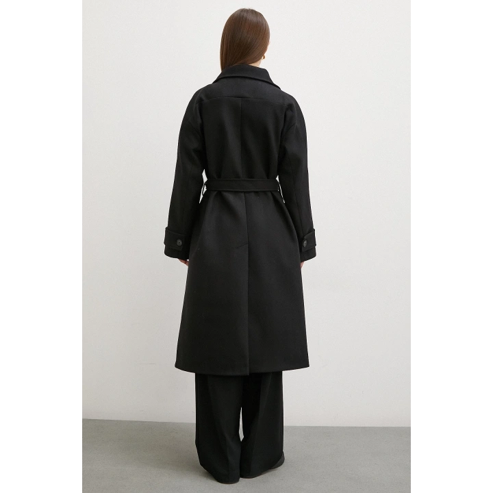 Kol Detaylı Robalı Kaşe Kaban Siyah