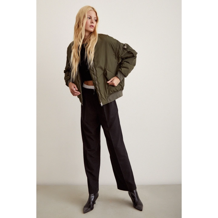 Kolları Büzgülü Bomber Ceket Haki