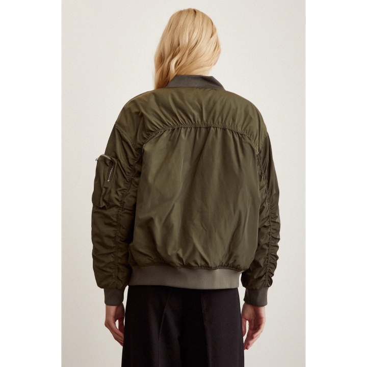 Kolları Büzgülü Bomber Ceket Haki