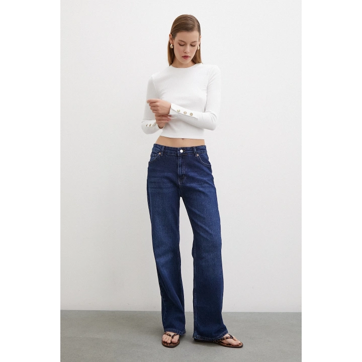 Kolu Düğmeli Bluz Beyaz