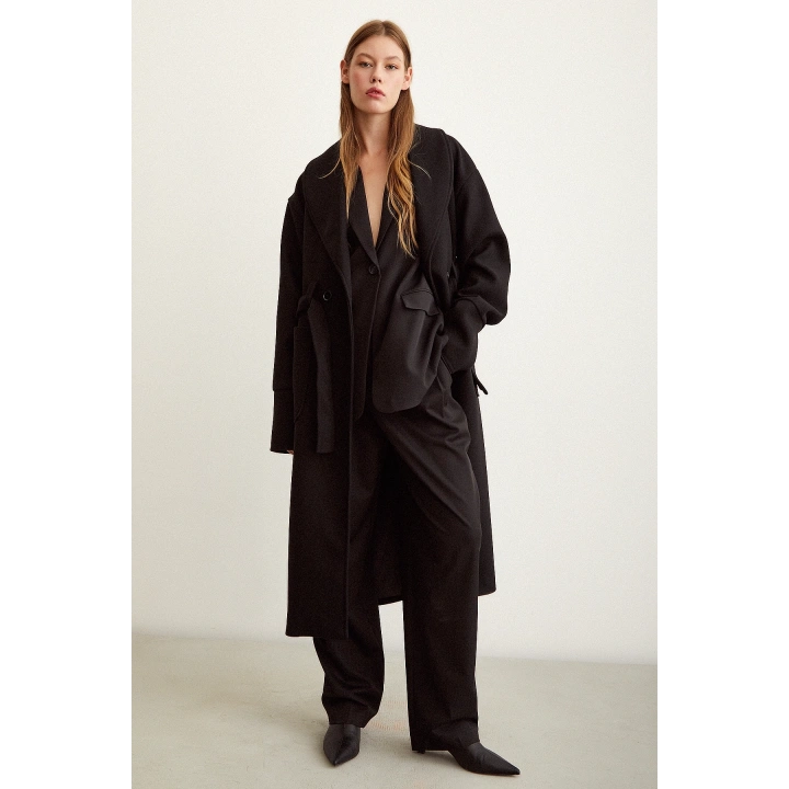 Kuşaklı Şal Yaka Kaban Siyah