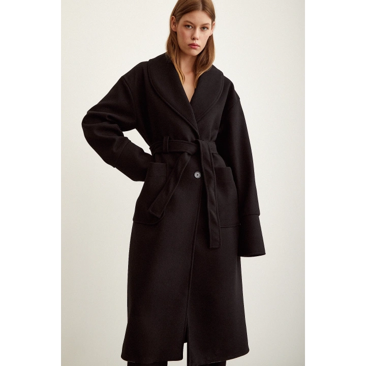 Kuşaklı Şal Yaka Kaban Siyah