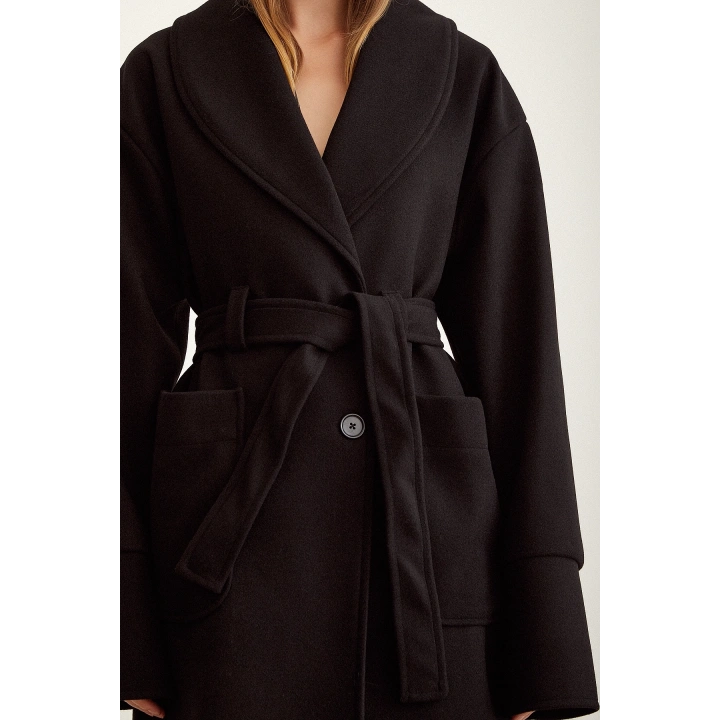 Kuşaklı Şal Yaka Kaban Siyah