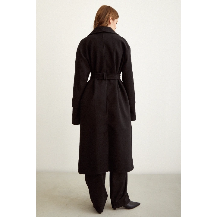 Kuşaklı Şal Yaka Kaban Siyah