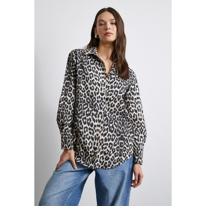 Leopar Desenli Saten Gömlek Bej