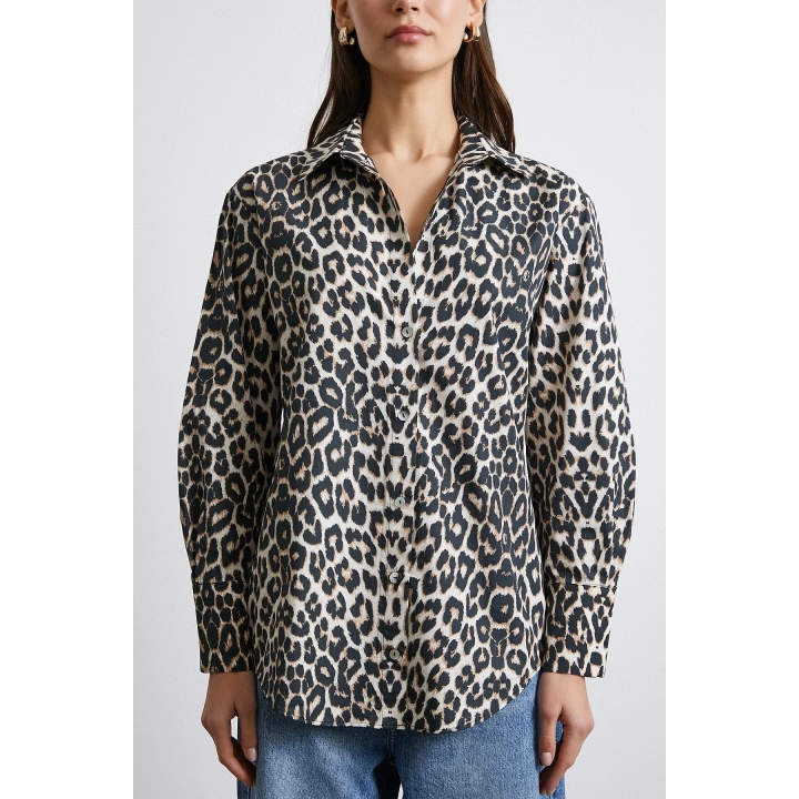 Leopar Desenli Saten Gömlek Bej