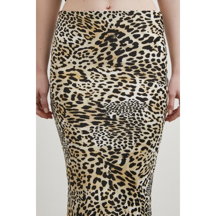 Leopar Desenli Verev Etek Ekru