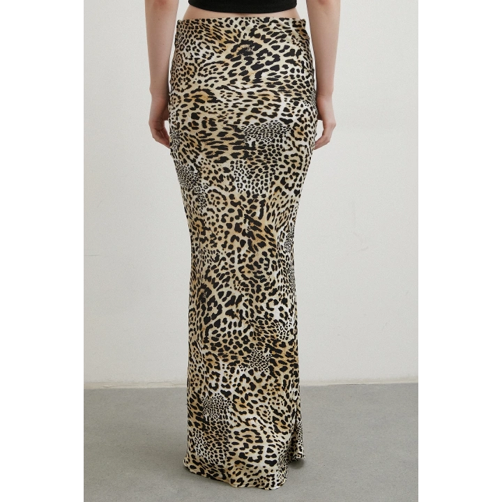 Leopar Desenli Verev Etek Ekru