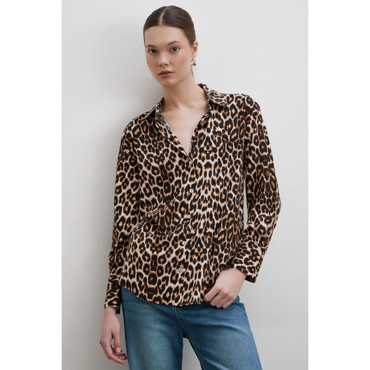 Leopar Desenli Viskon Gömlek Siyah