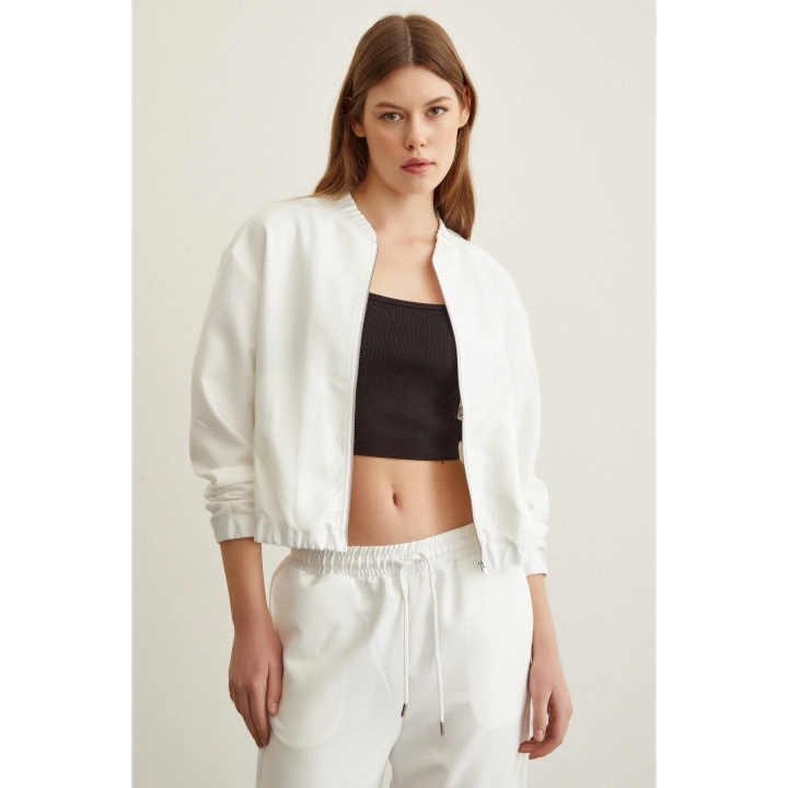 Likralı Eşofman Takımı Beyaz