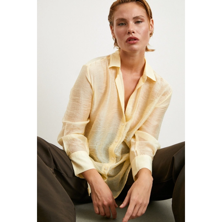 Modal Basic V Yaka Gömlek Sarı