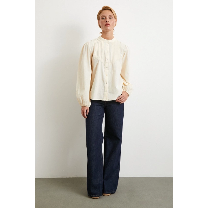 Nervürlü Dantel Detaylı Gömlek Krem