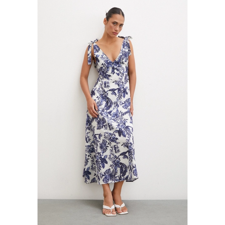 Omuz Askılı V Yaka Elbise Lacivert