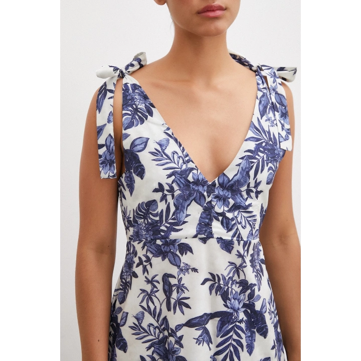 Omuz Askılı V Yaka Elbise Lacivert