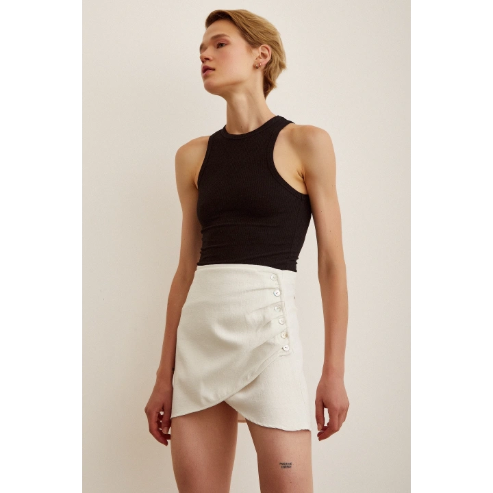 Önden Pileli Düğmeli Etek Bej