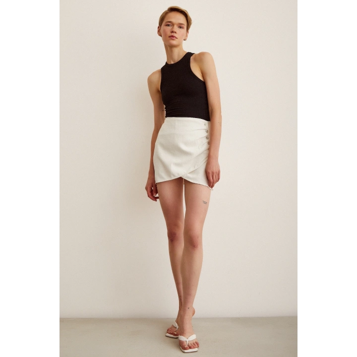 Önden Pileli Düğmeli Etek Bej