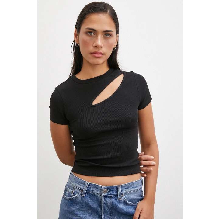 Önü Açık Bluz Siyah