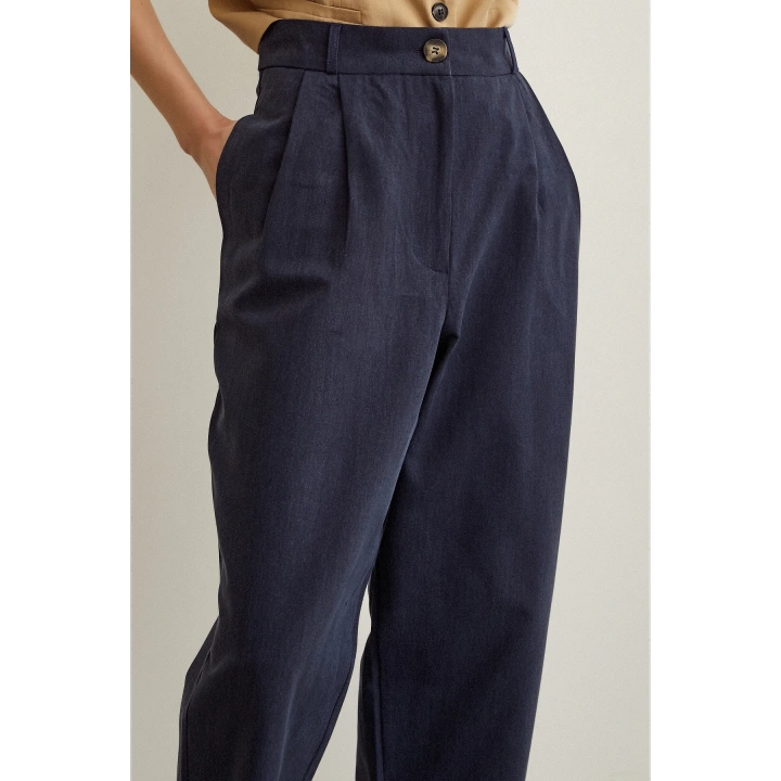 Önü Çift Pileli Pantolon Lacivert