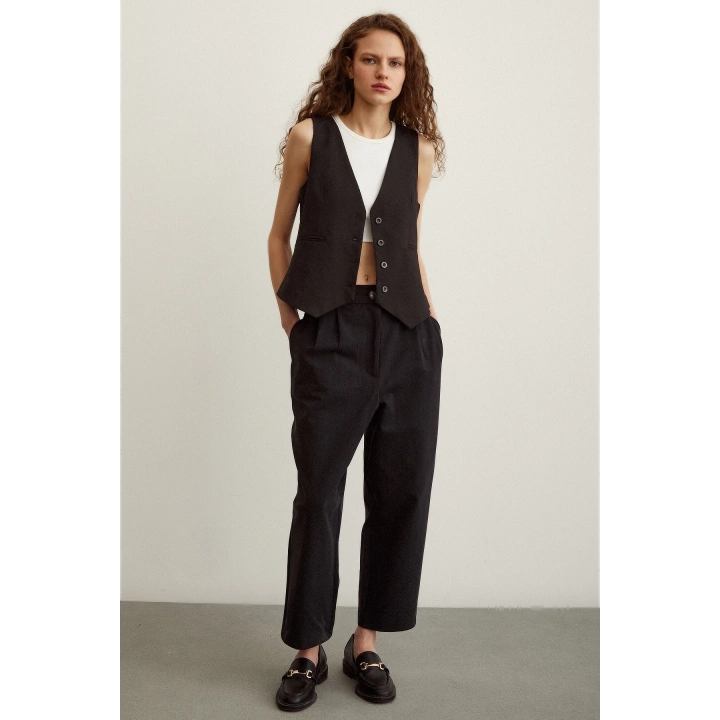 Önü Çift Pileli Pantolon Siyah