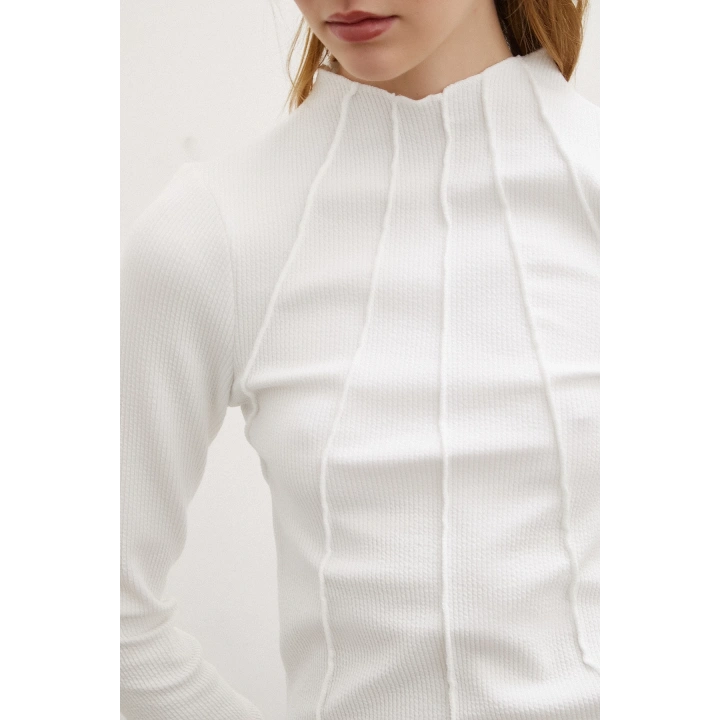 Önü Dikişli Bluz Beyaz