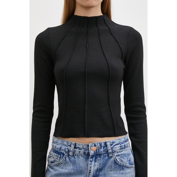 Önü Dikişli Bluz Siyah