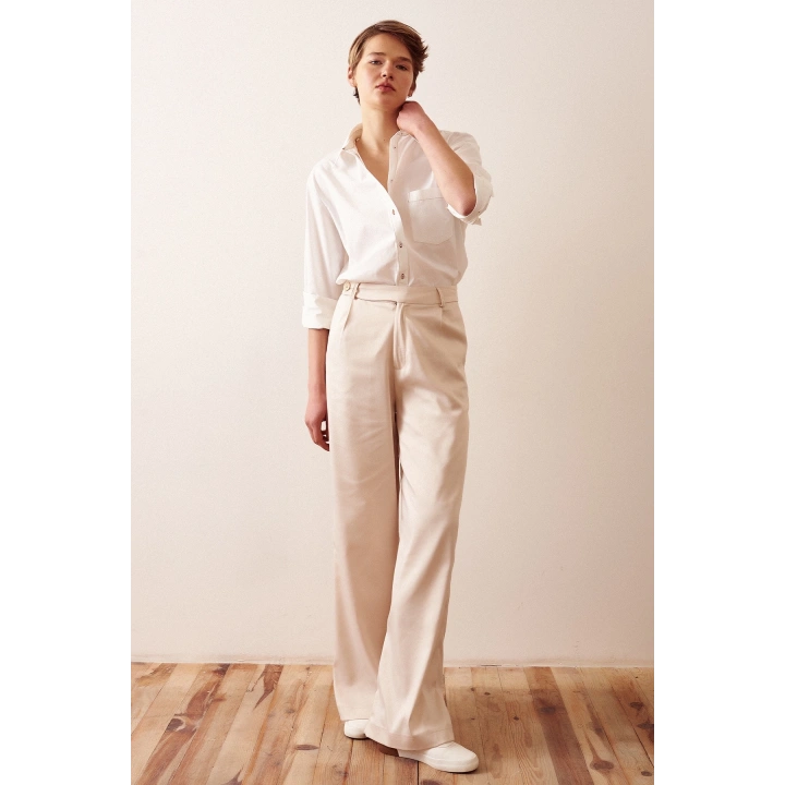 Pamuklu Klasik Gömlek Ekru