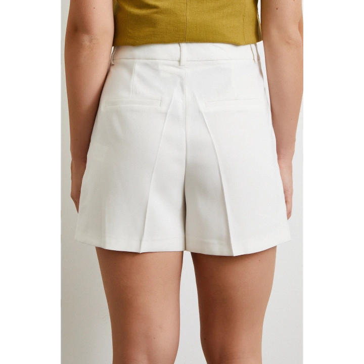 Piliseli Cepli Şort Ekru