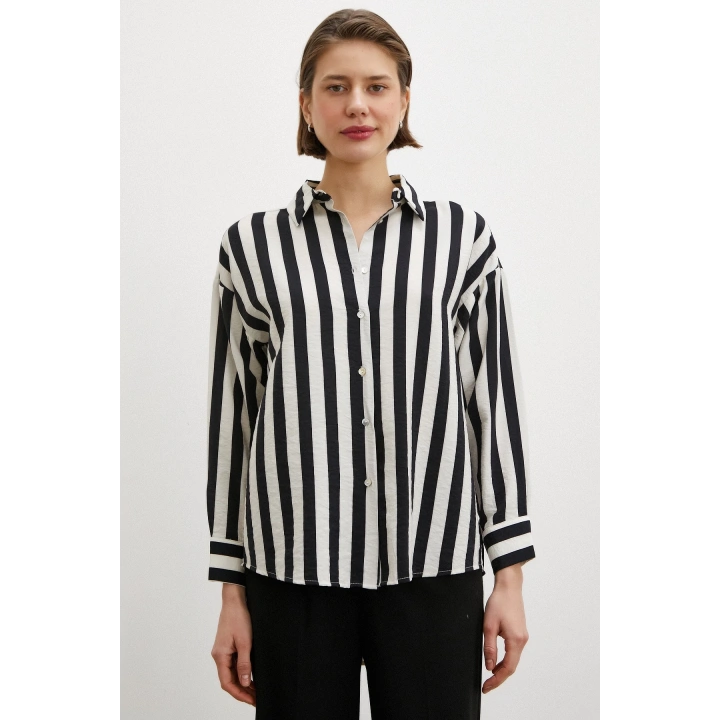 Robalı Çizgili Gömlek Siyah