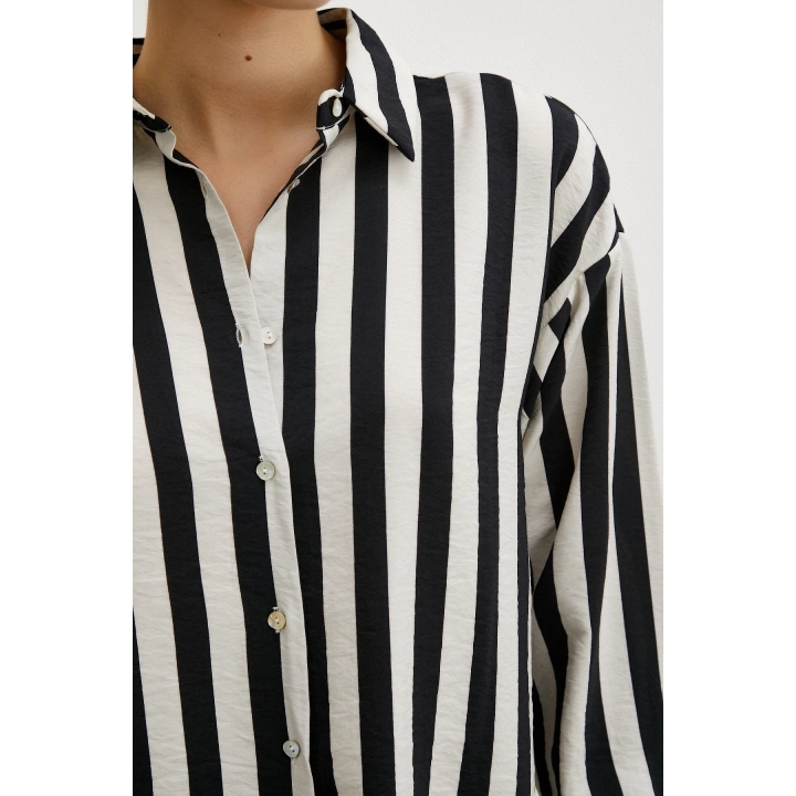 Robalı Çizgili Gömlek Siyah