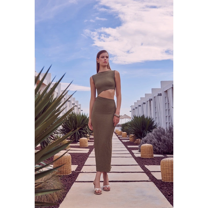 Sıfır Kol Yırtmaçlı Elbise Haki