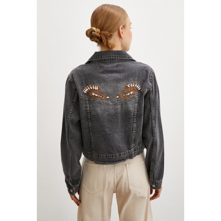 Sırtı Nakışlı Kot Ceket Antirasit