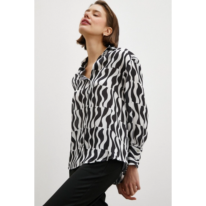 Siyah Baskılı Saten Gömlek Siyah