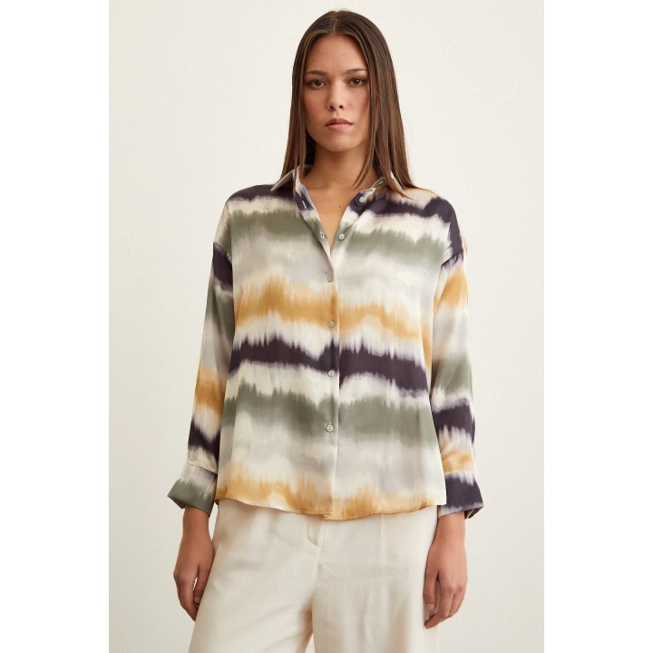 Sulu Boya Desenli Gömlek Haki