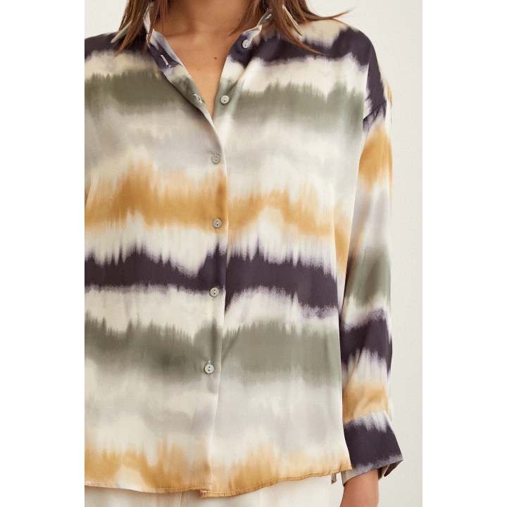 Sulu Boya Desenli Gömlek Haki